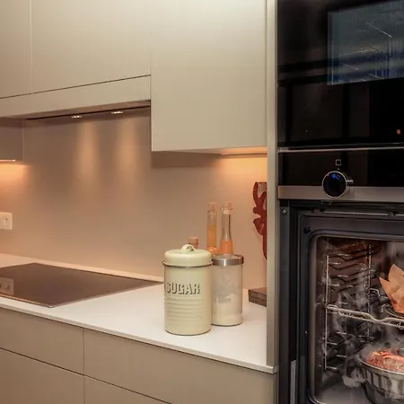 De La Sabliere * Amougies